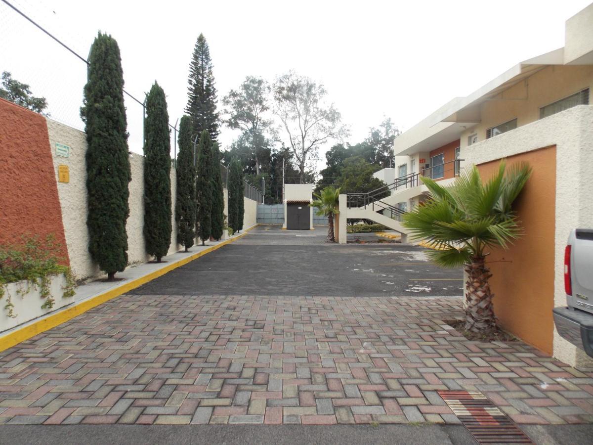 Cypres Hotel & Suites Zapopan Exterior photo